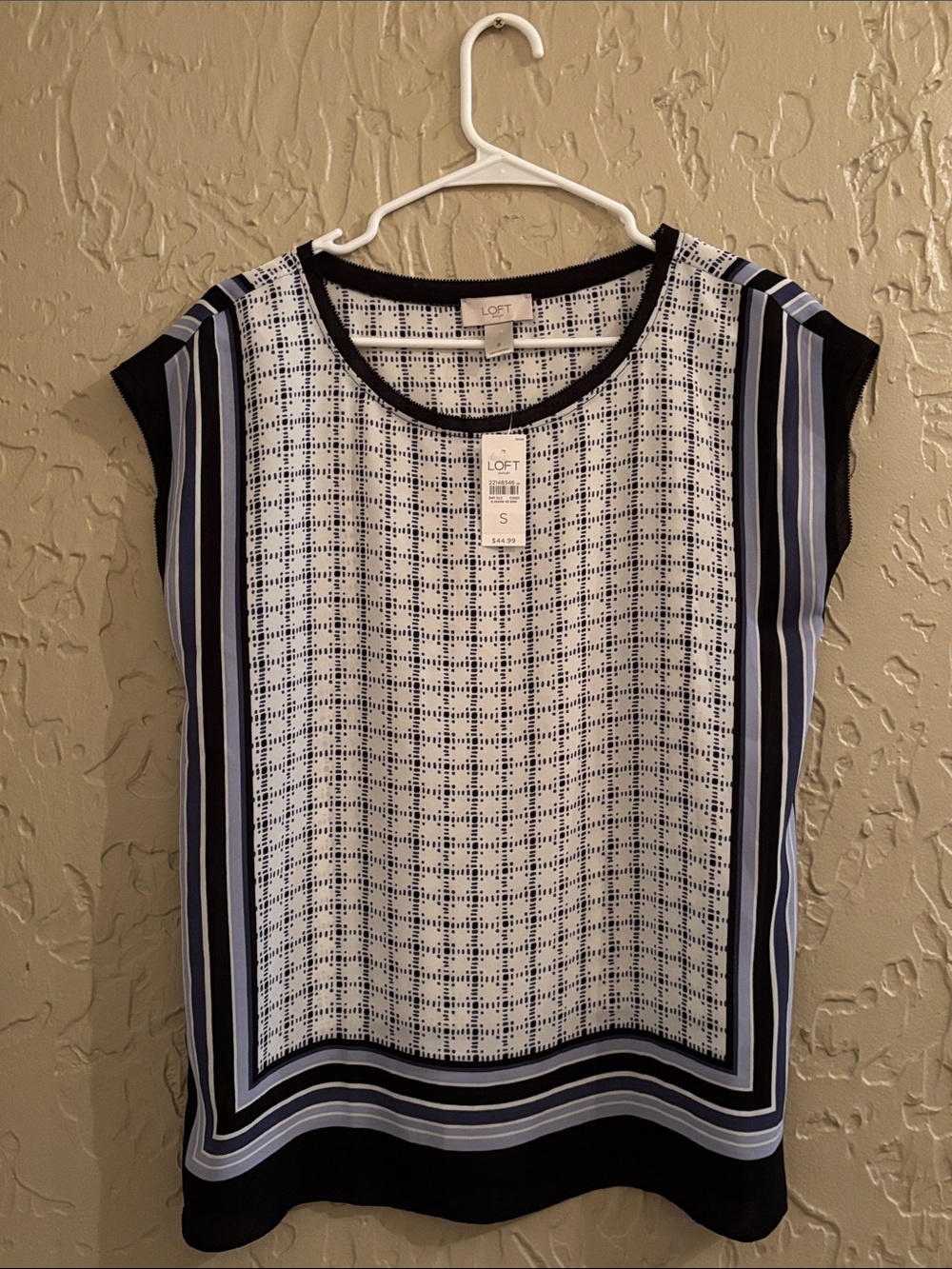 LOFT Cap-Sleeve Top.  NWT